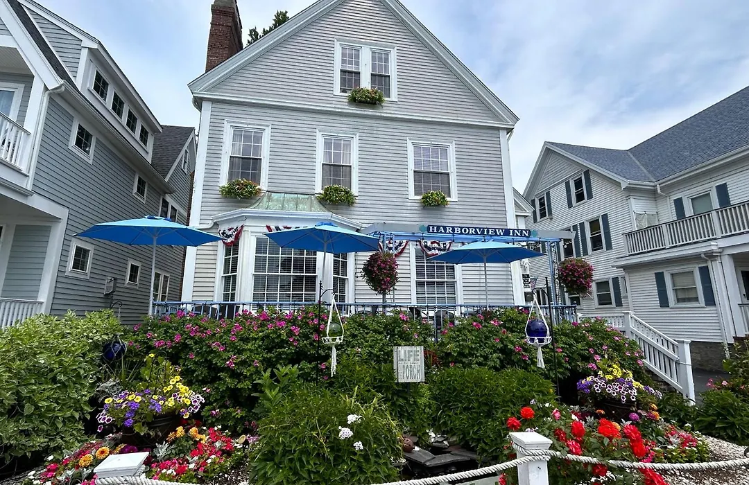 Harborview Inn-1