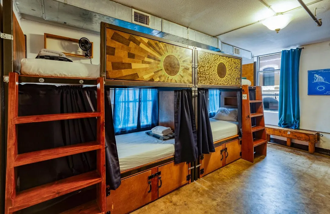 Firehouse Hostel (Adults Only)-1