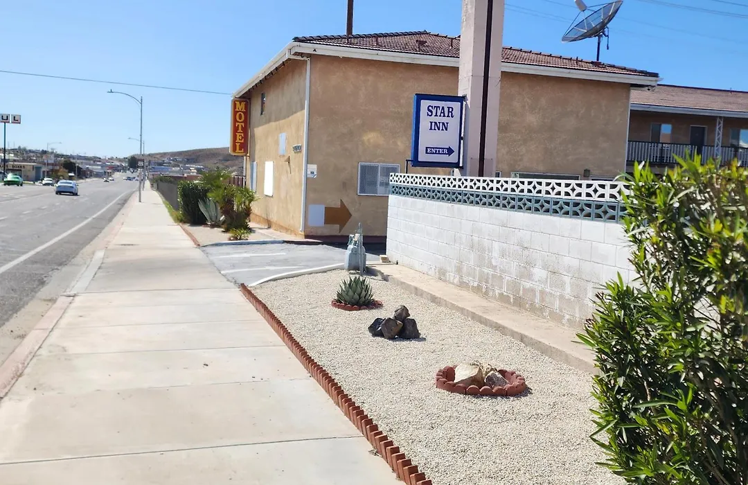 Star Inn On Route 66, Barstow-1
