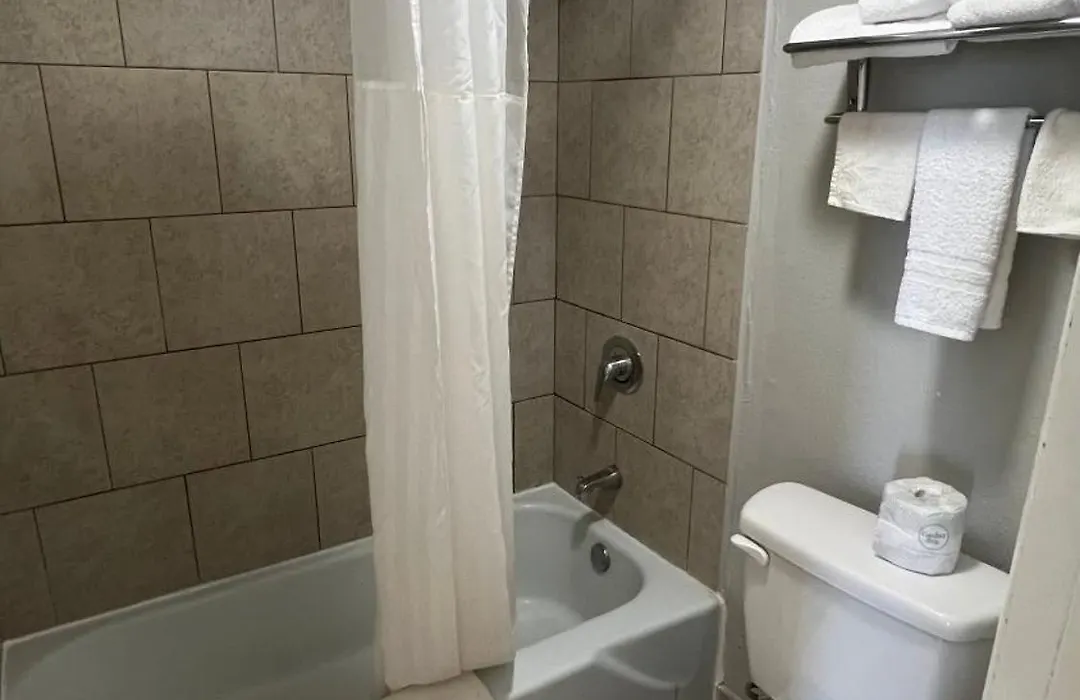 Regency Inn-1