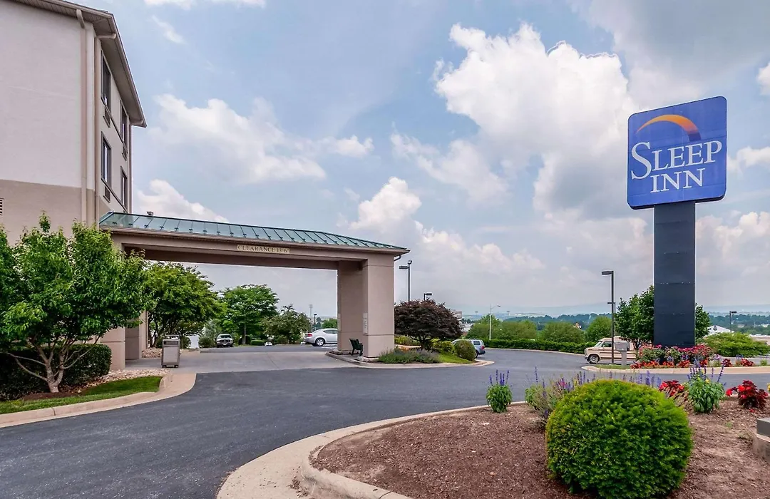 Sleep Inn & Suites Harrisonburg On University-1