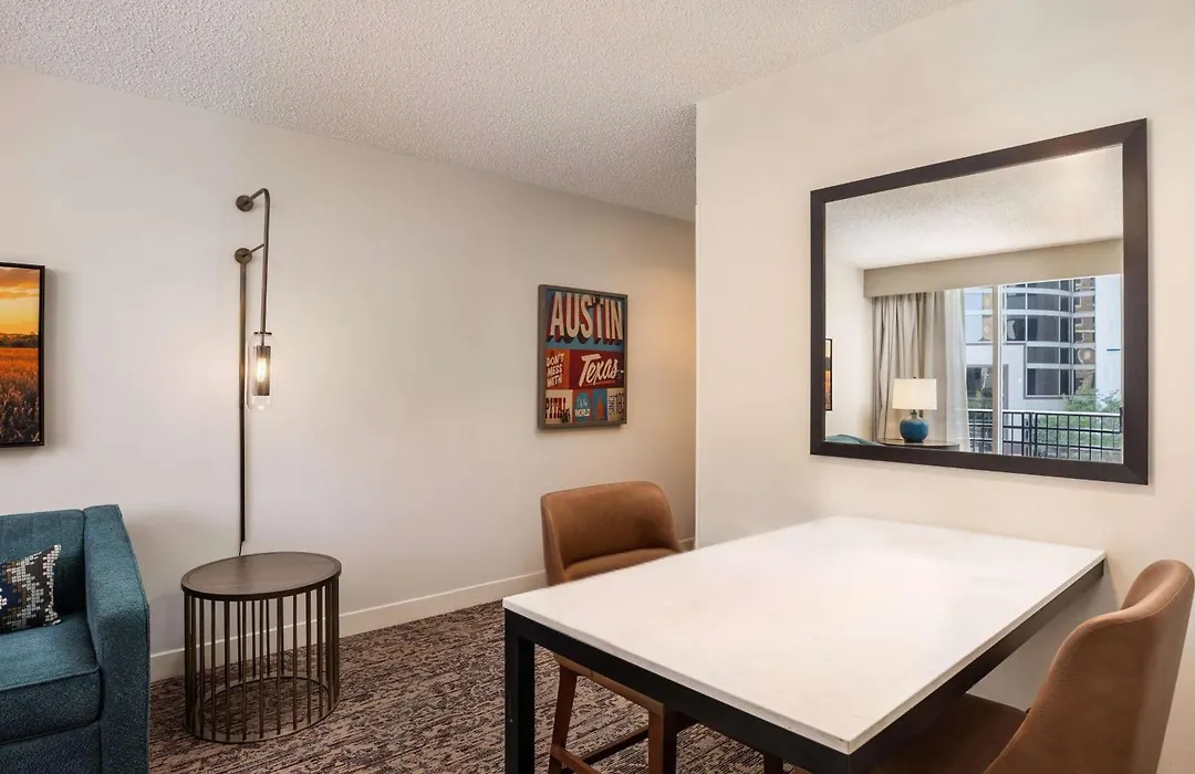 Doubletree Suites By Hilton Austin Downtown Capitol-1