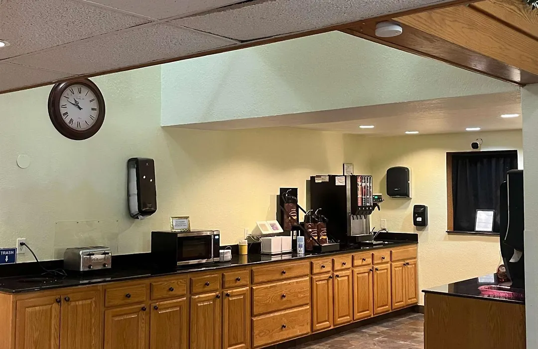 Days Inn By Wyndham Fort Dodge-1