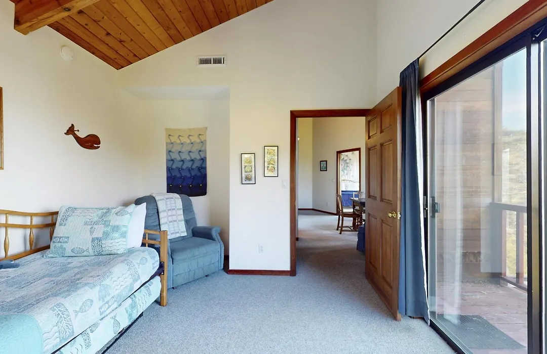 Ocean View Home With Fireplace Hot Tub Deck-1