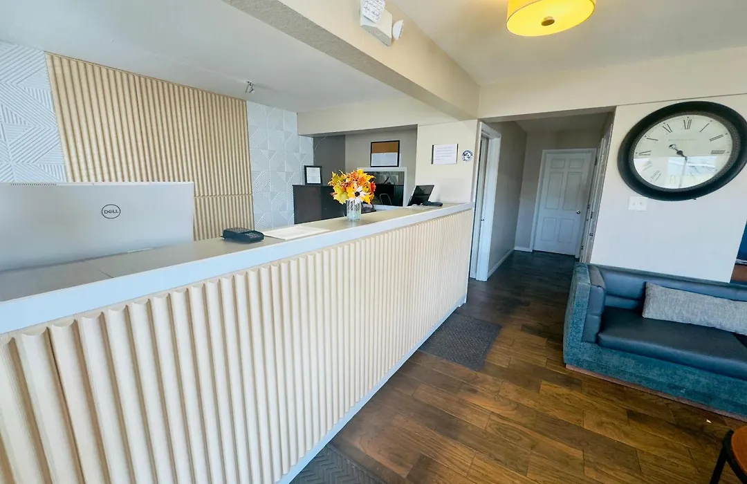Red Lion Inn & Suites Junction City-1