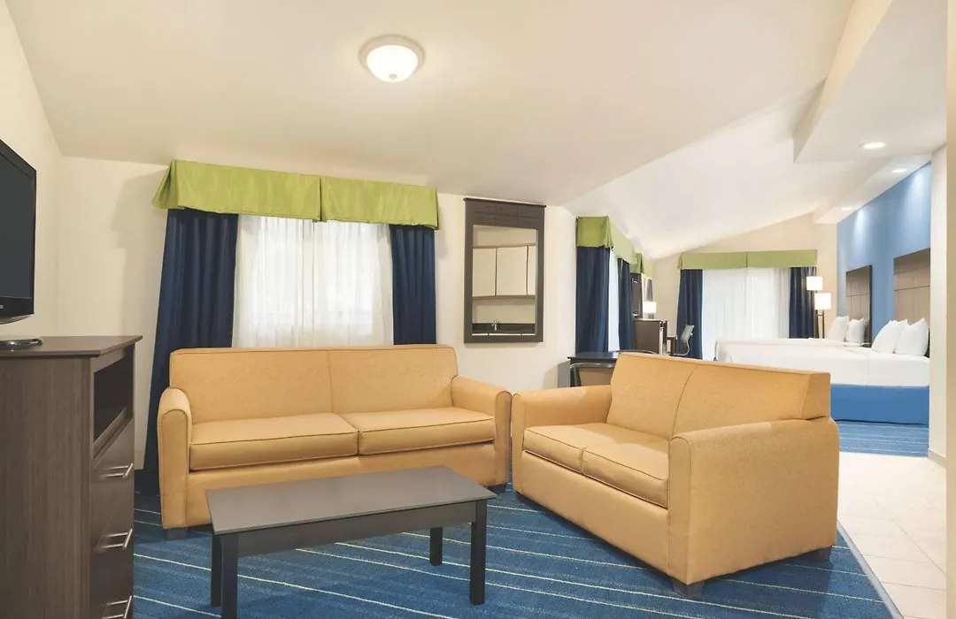 Days Inn By Wyndham Tamworth-1