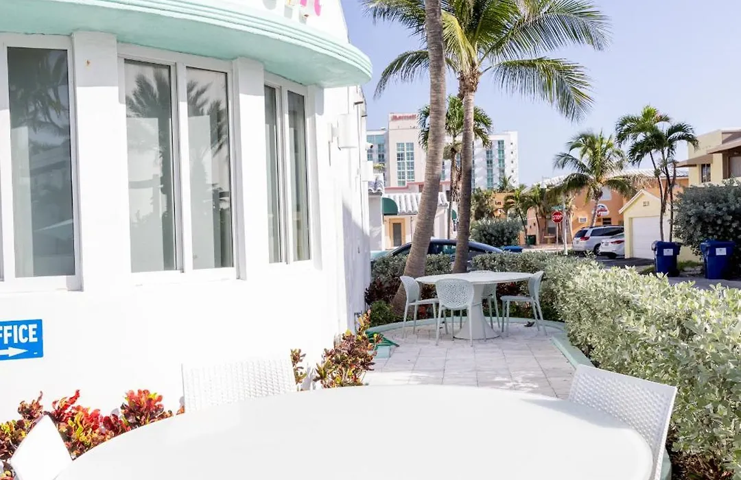 The Marlin Beachside-1