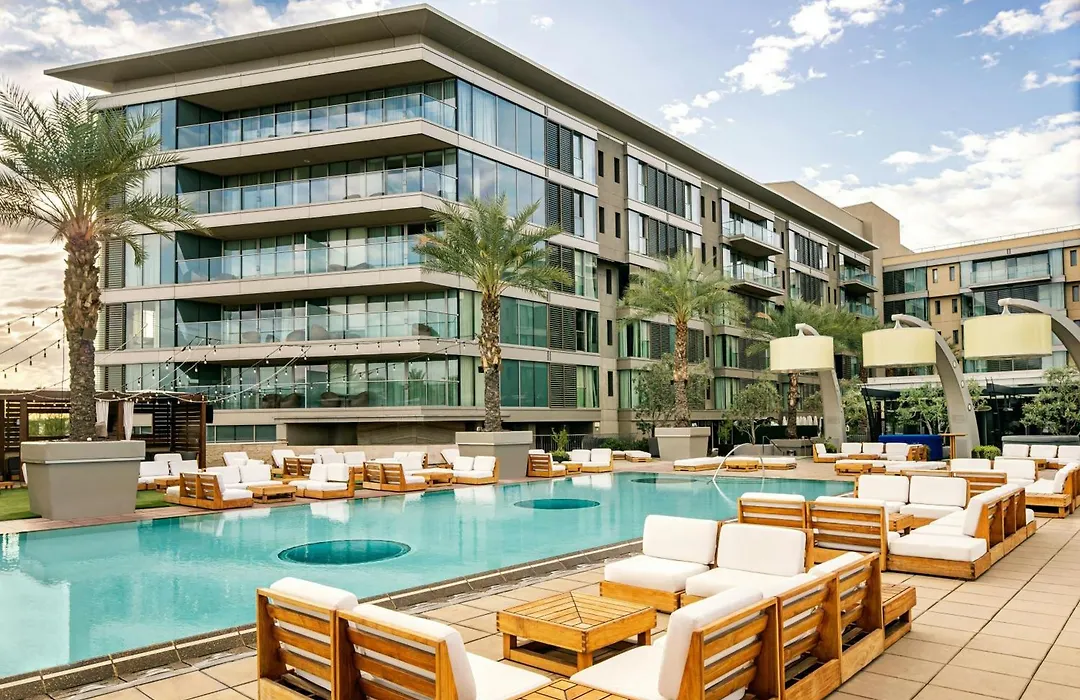W Scottsdale-1