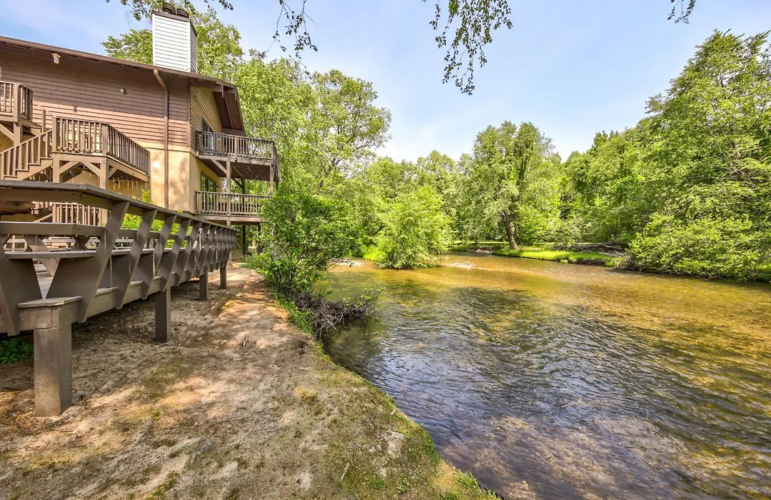 Rivers Edge #702-1