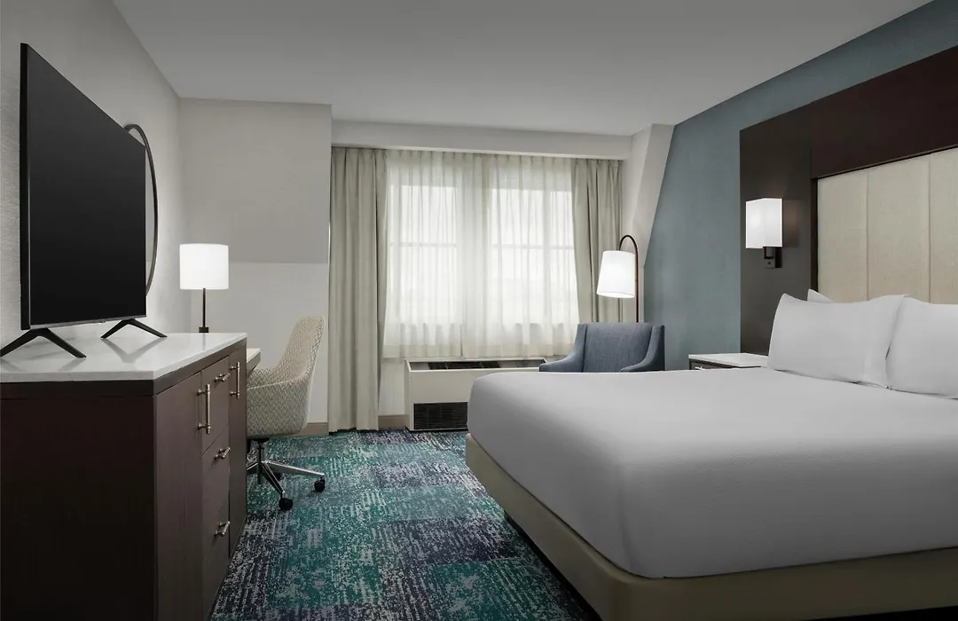 Hilton Garden Inn Portsmouth Downtown-1