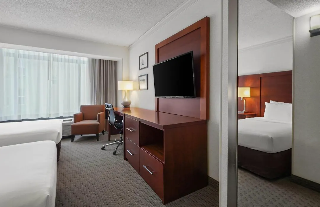 Comfort Inn By The Bay-1