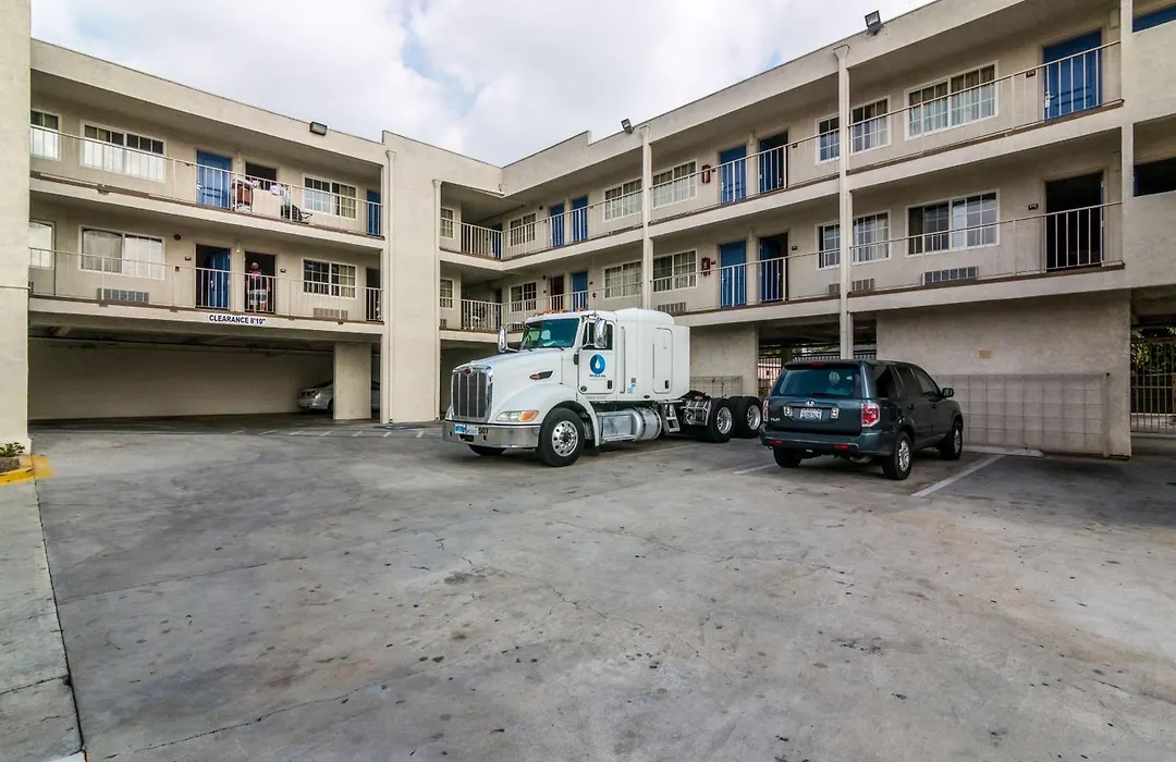 Motel 6 Bell Gardens, Ca - Los Angeles-1