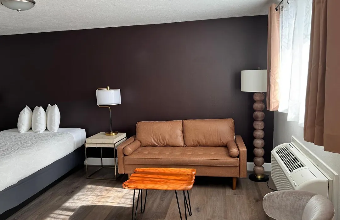 Bridge Street Inn-1