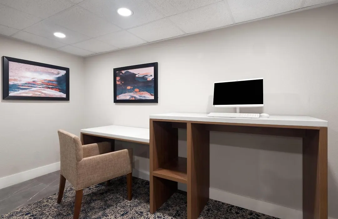 La Quinta Inn & Suites By Wyndham Myrtle Beach-1