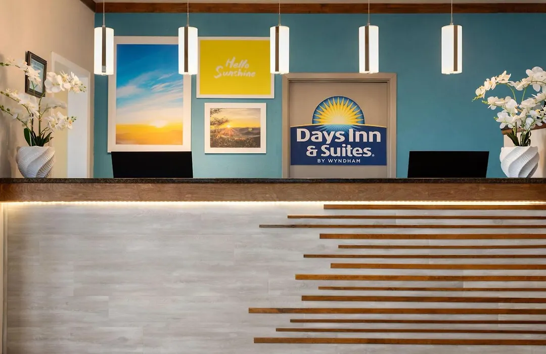 Days Inn By Wyndham Suites Fredericksburg-1