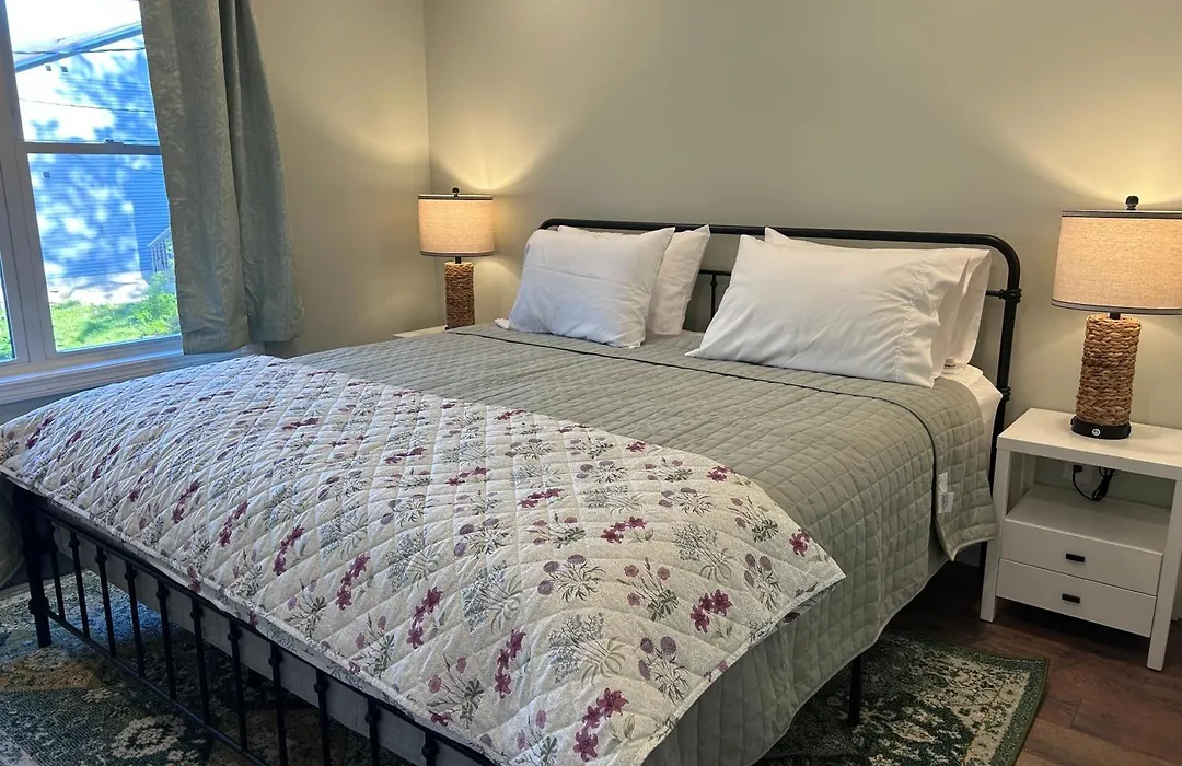 Canterbury Suites B&B-1