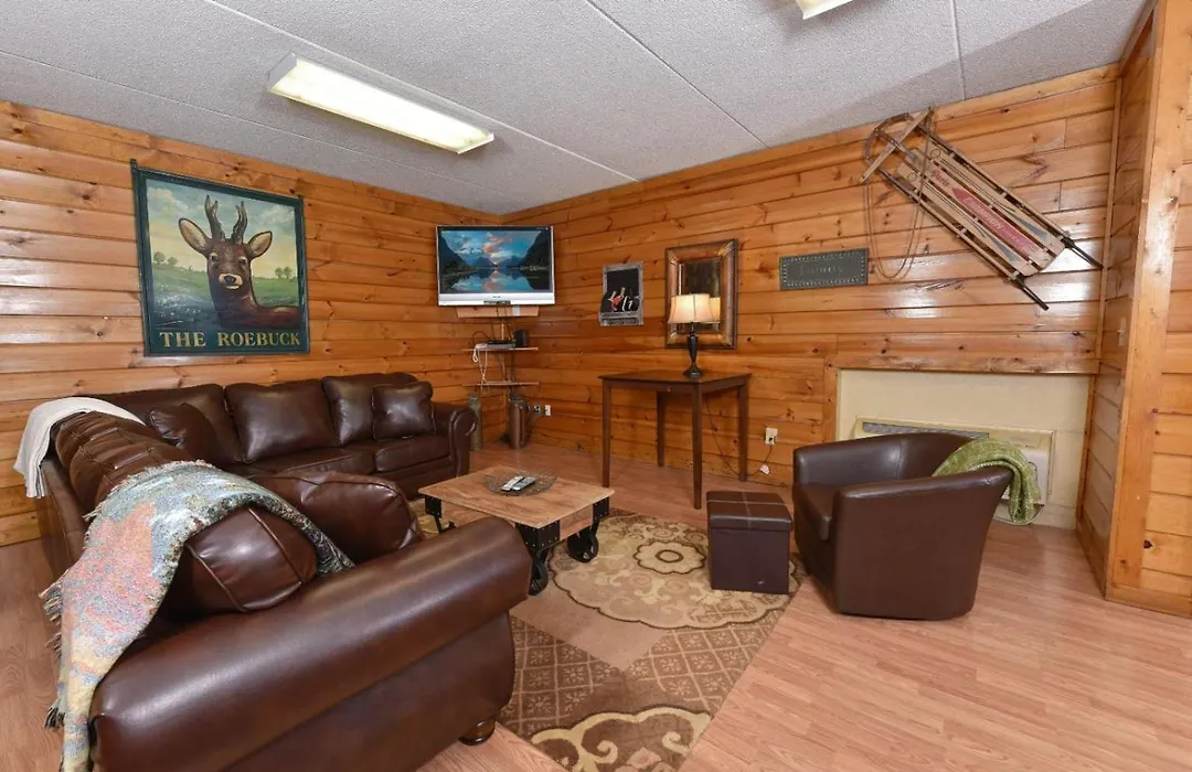 Red Oak Lodge-1