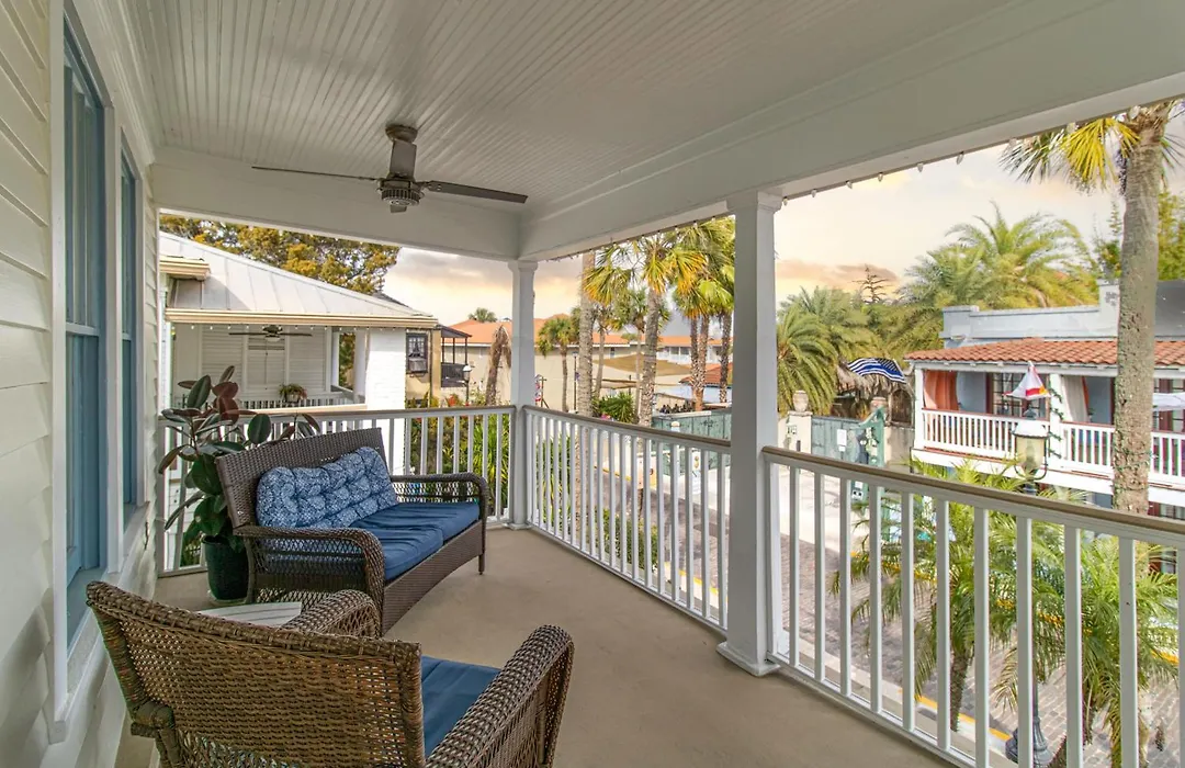 Hemingway House Boutique Hotel (Adults Only)-1