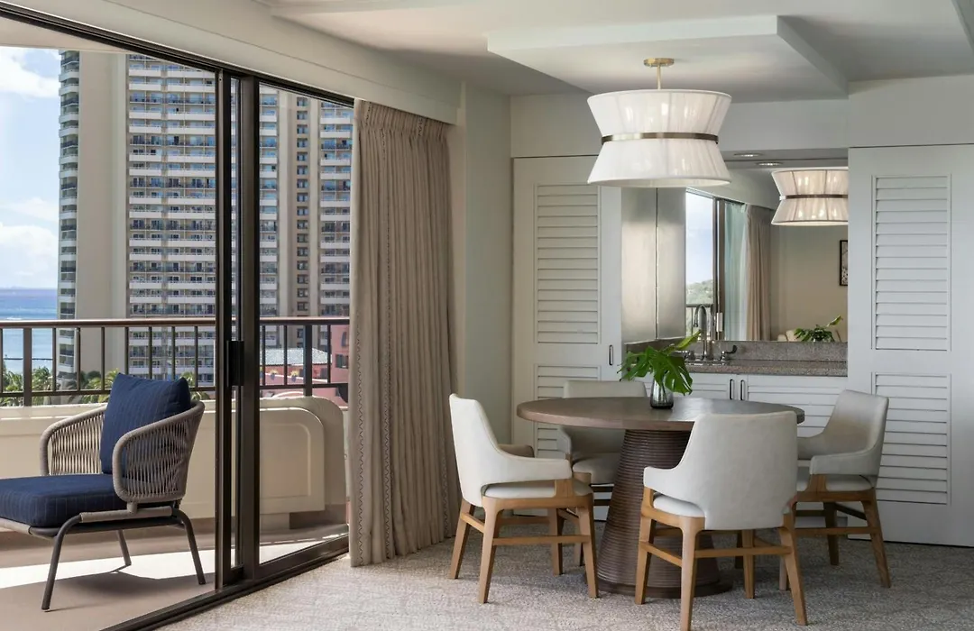 Moana Surfrider, A Westin Resort&Spa, Waikiki Beach-1