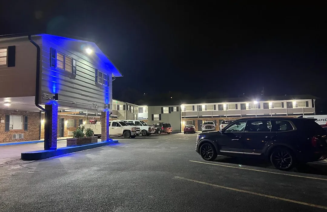 Regency Inn-1