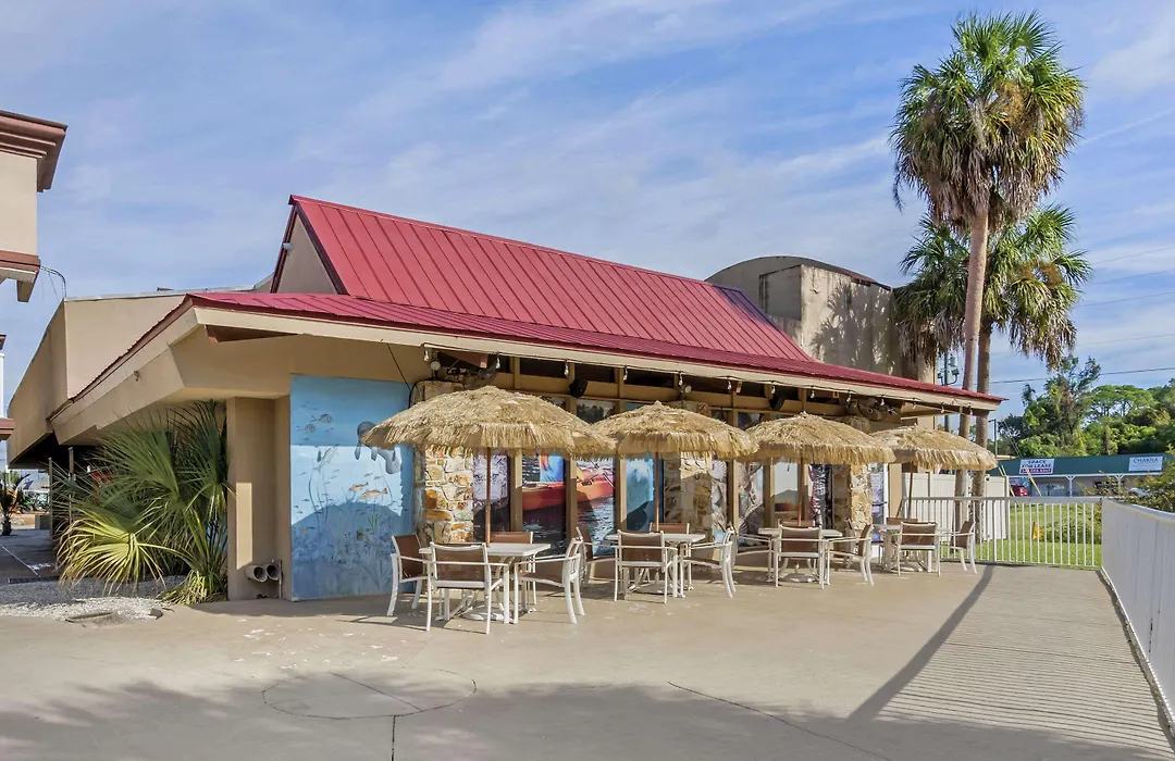 Rodeway Inn-1