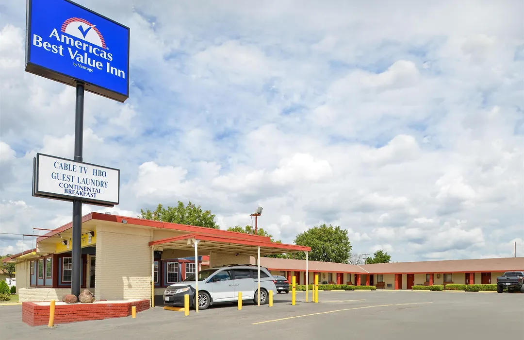 Americas Best Value Inn Ozona-1