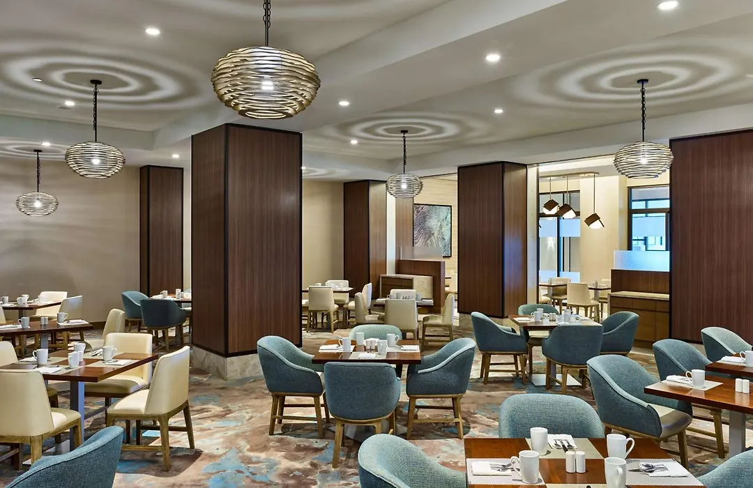 Hilton Los Angeles North-Glendale & Executive Meeting Center-1