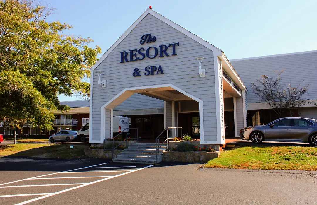 Resort & Conference Center At Hyannis-1