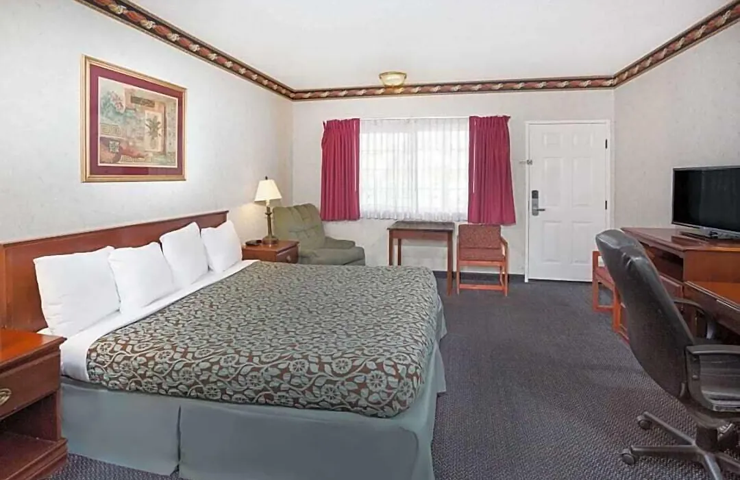 Sunset Inn-1