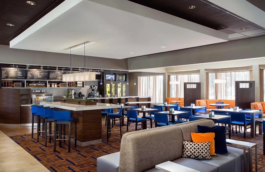Courtyard By Marriott Denver Central Park-1