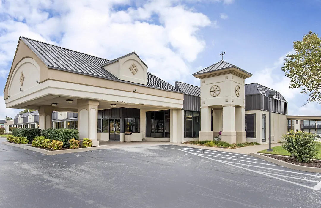 Days Inn By Wyndham Pittsburg Ks-1