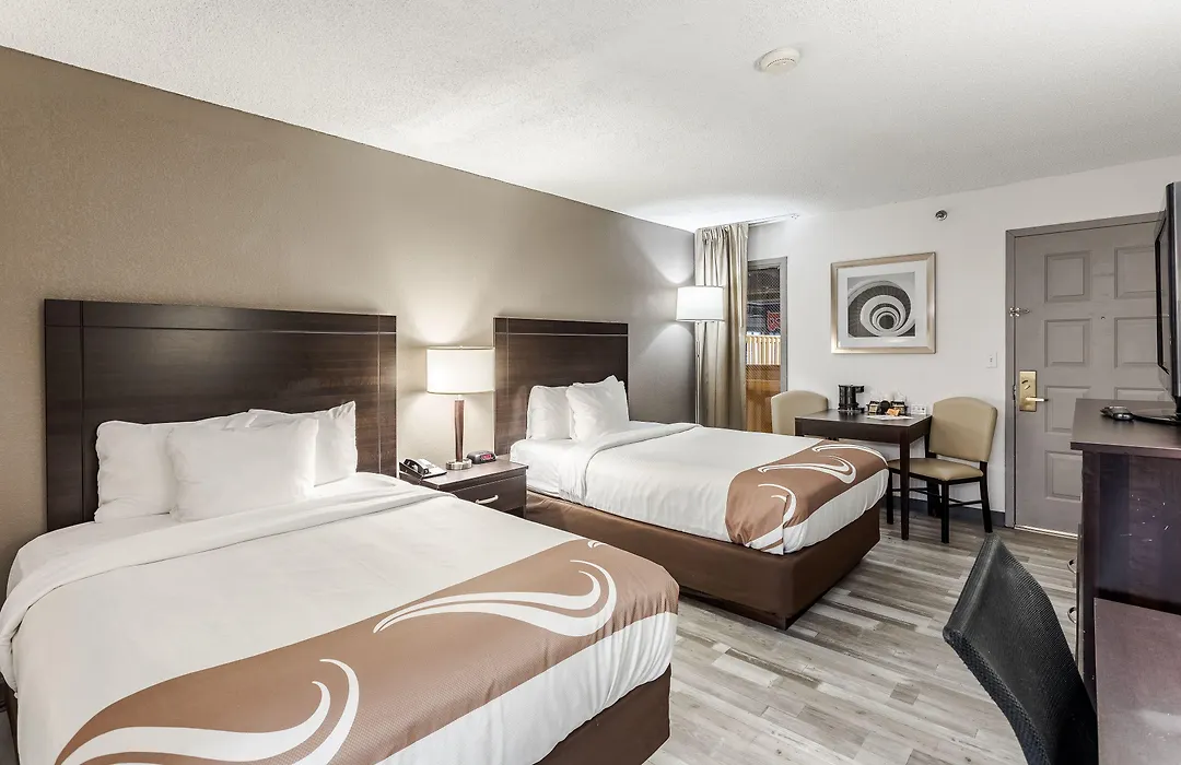 Quality Inn University Lansing-1