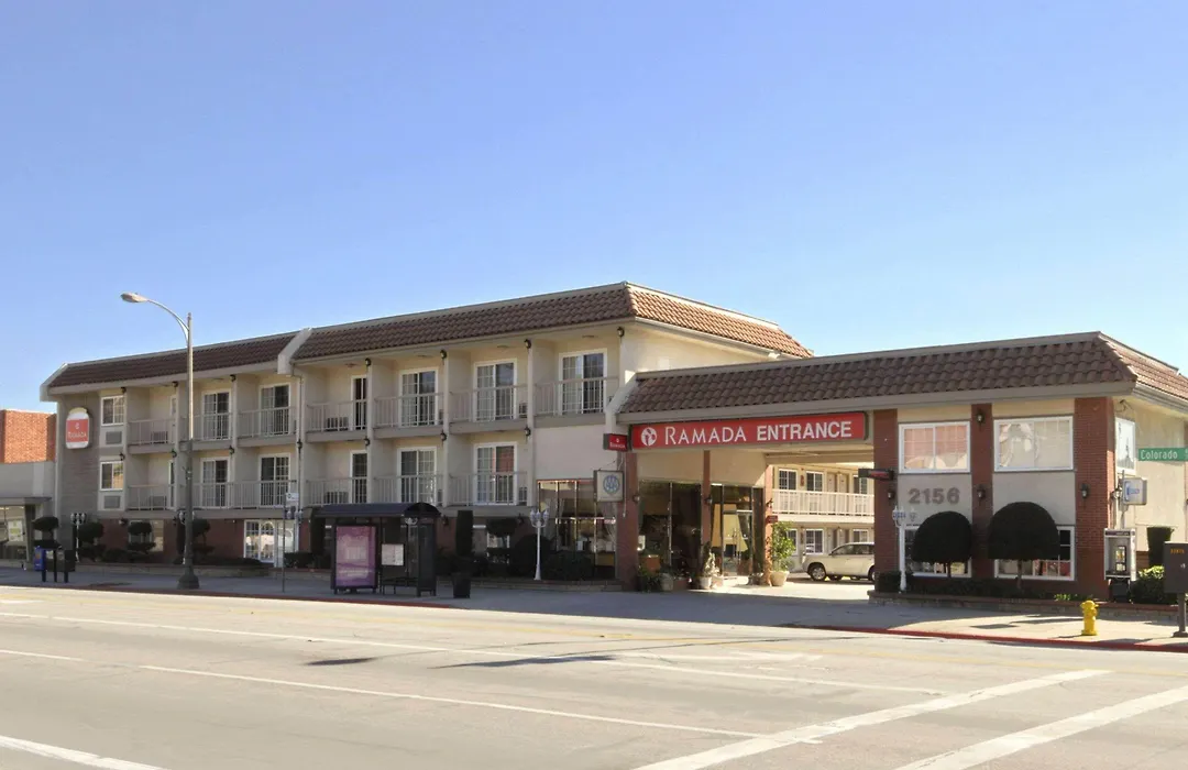 Ramada By Wyndham Pasadena-1
