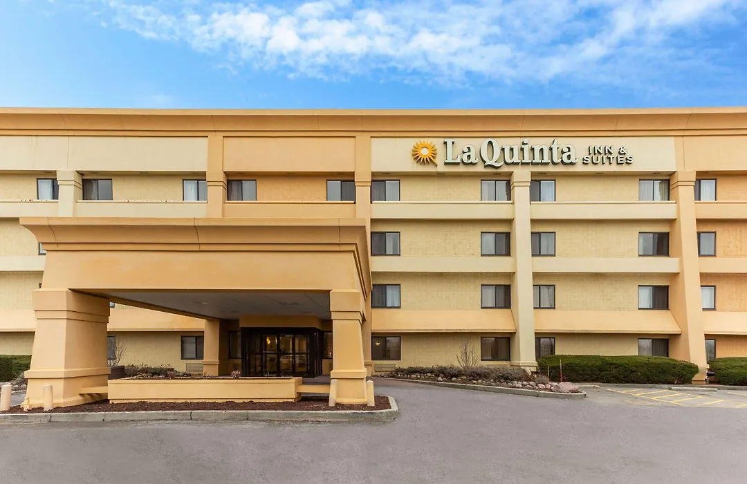 La Quinta By Wyndham Chicago Gurnee-1