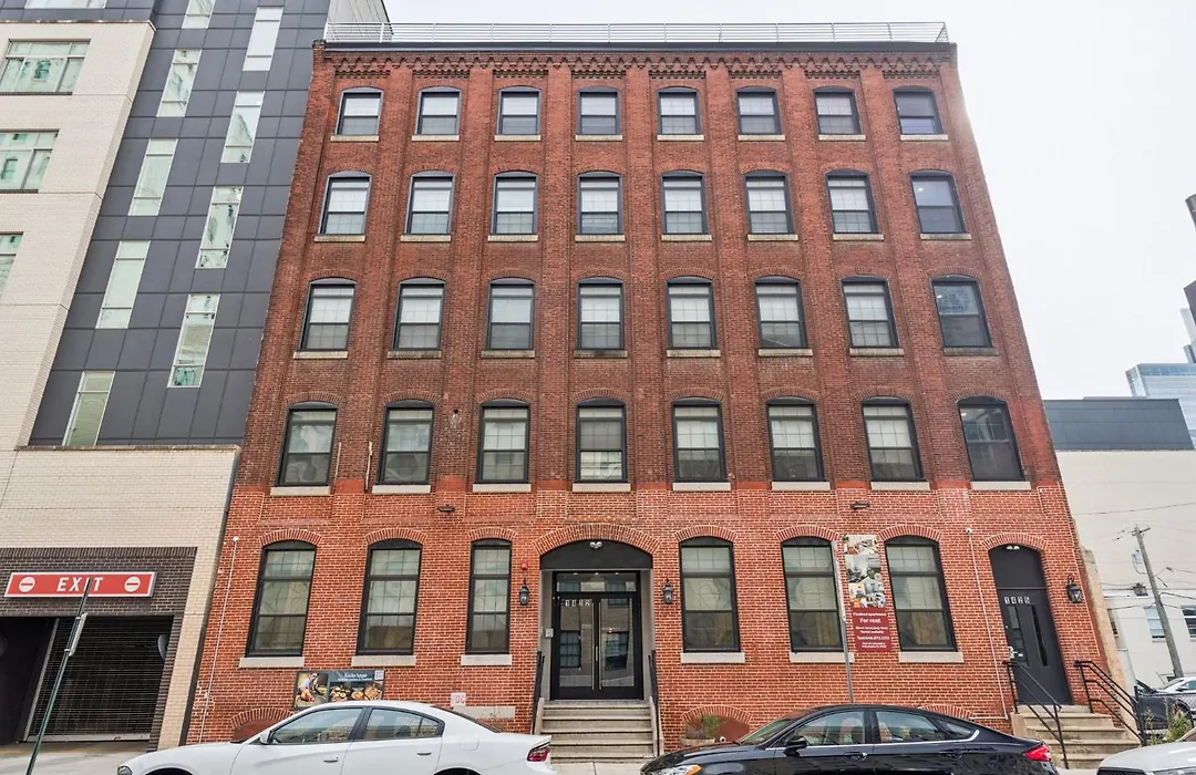 Stay At Luna On Callowhill-1