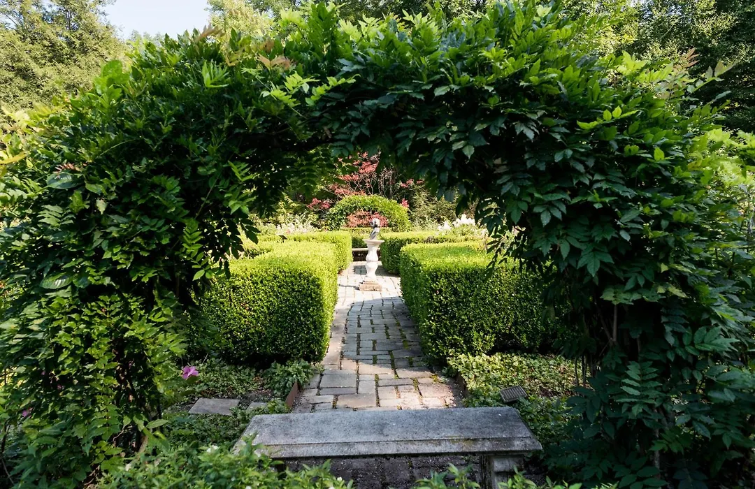 The Mayflower Inn & Spa, Auberge Collection-1
