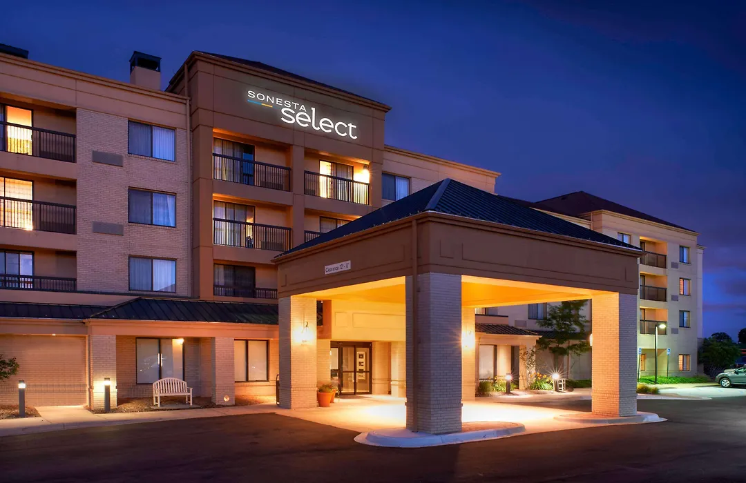 Sonesta Select Detroit Novi-1