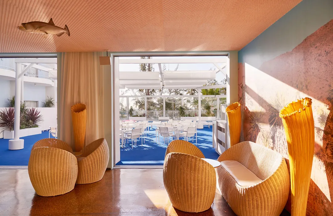 The Standard, Hollywood-1