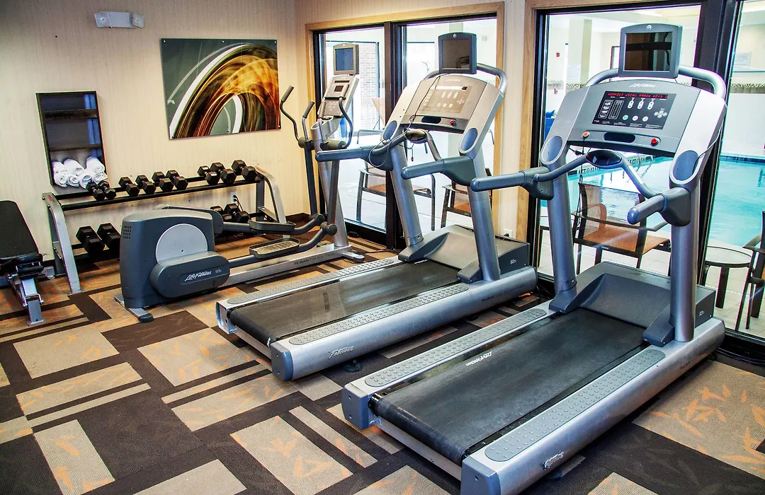 Courtyard By Marriott Rocky Mount-1
