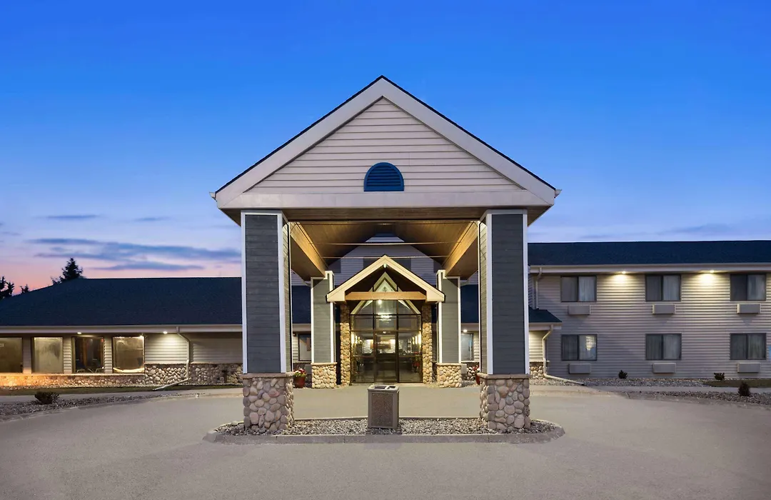 Americinn By Wyndham Stuart-1
