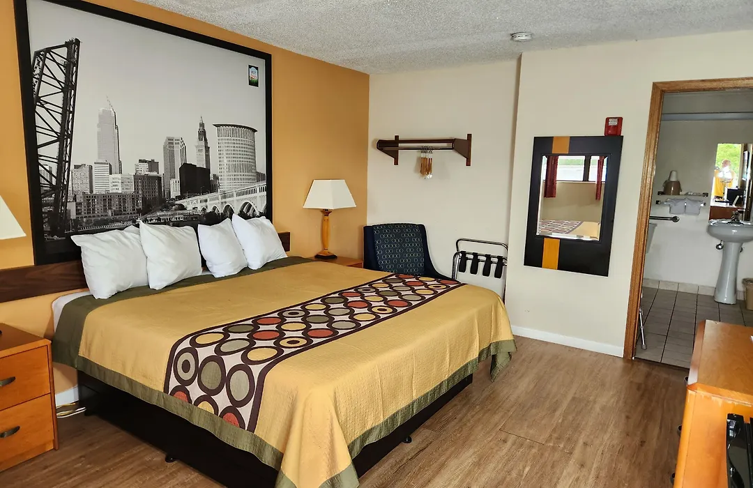 Westspring Inn - Westlake Cleveland-1