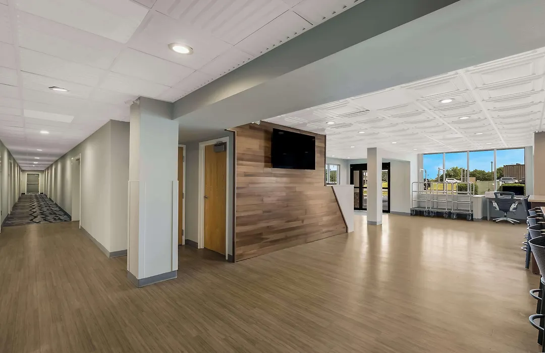 Surestay Plus Hotel By Best Western Sevierville-1