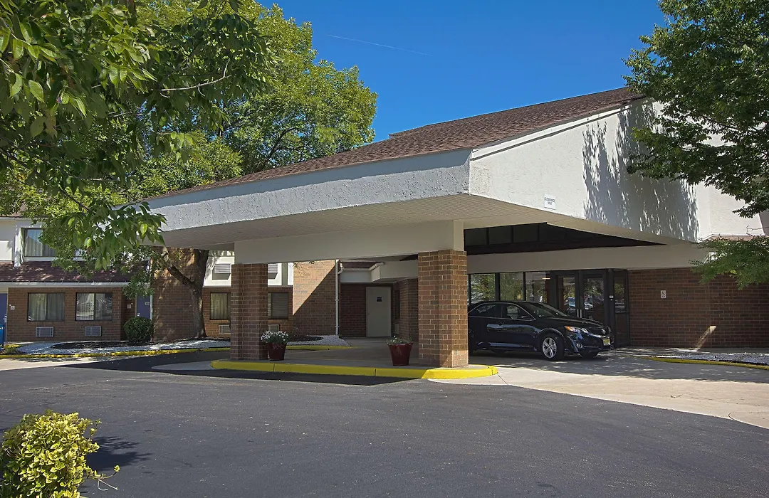 Motel 6-East Brunswick, Nj-1