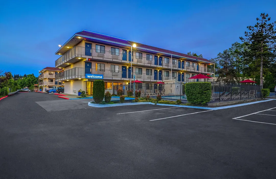Motel 6-Kirkland, Wa - North Kirkland-1