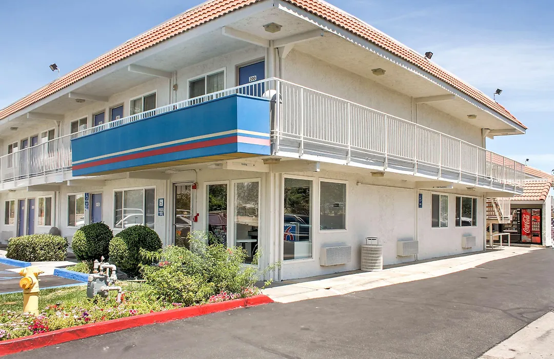 Motel 6-Lancaster, Ca-1