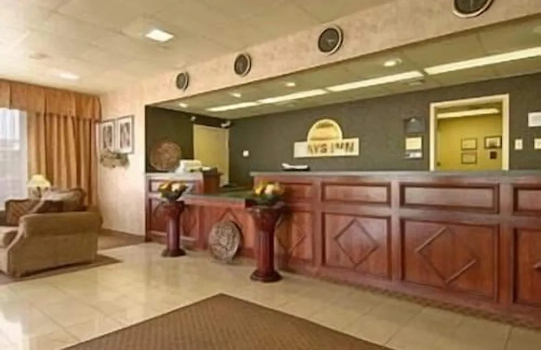 Days Inn By Wyndham Hillsboro Tx-1