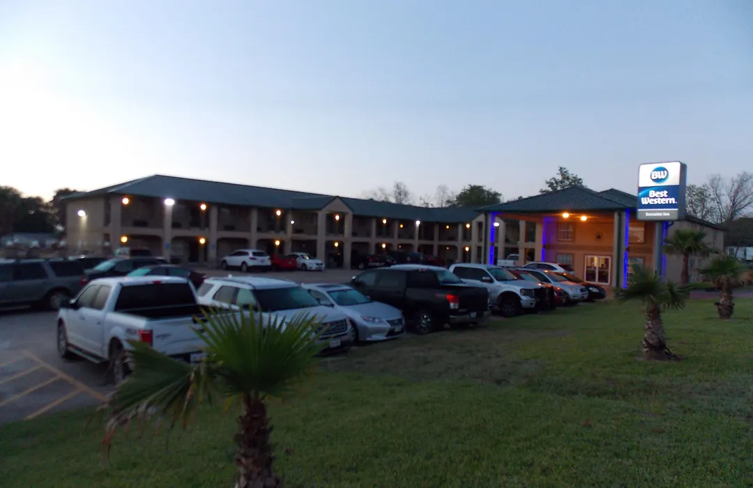 Best Western Executive Inn-1