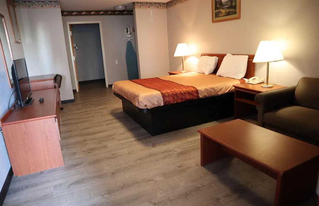 Express Inn & Suites Eugene-1