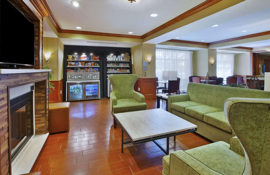 Hampton Inn Commerce/Novi-1