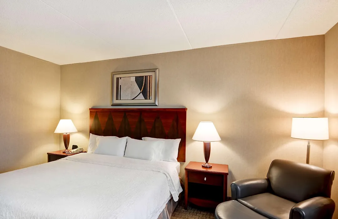 Hampton Inn Lewisburg-1